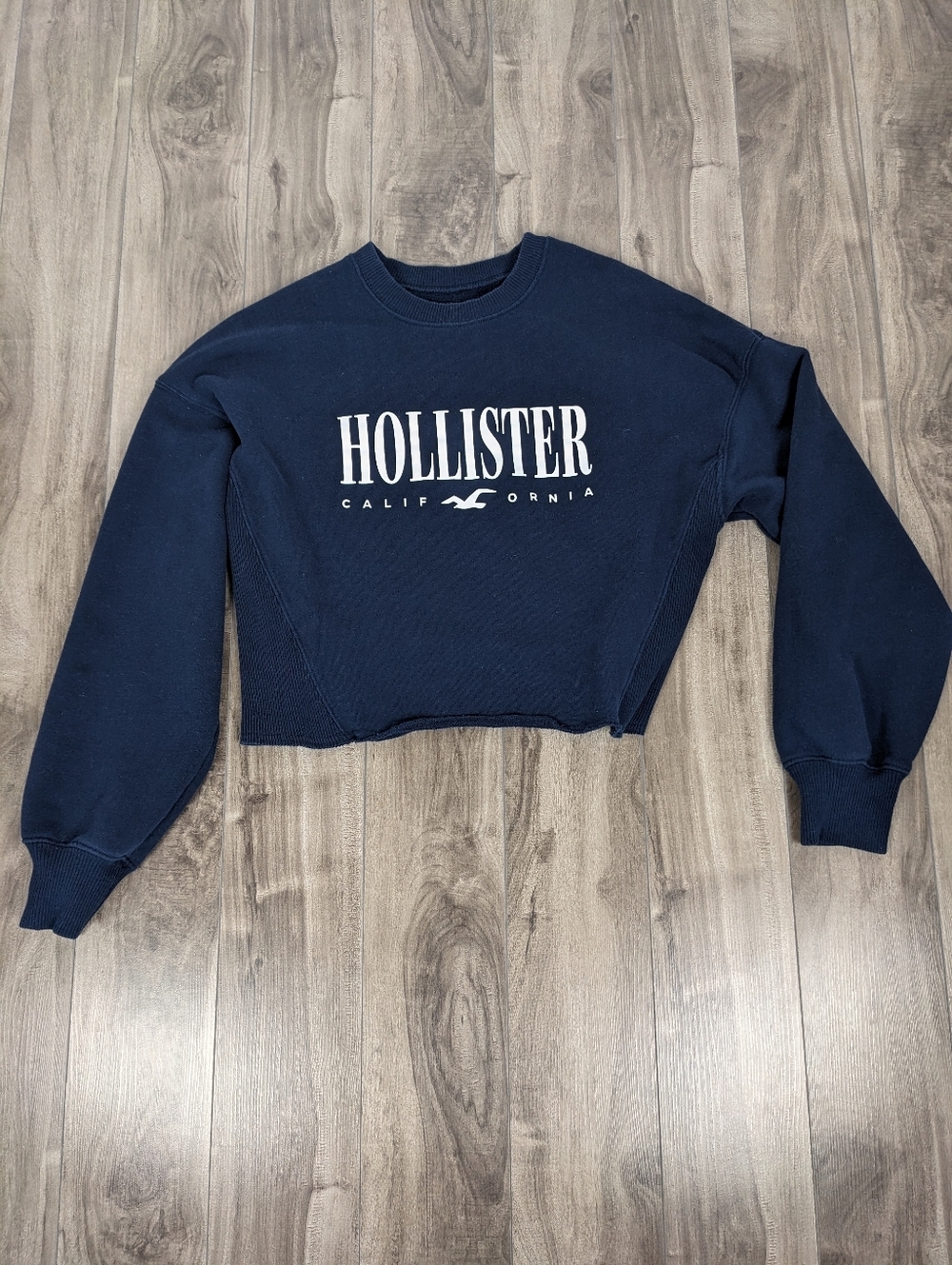 Hollister Navy Blue Cropped Sweatshirt Size medium